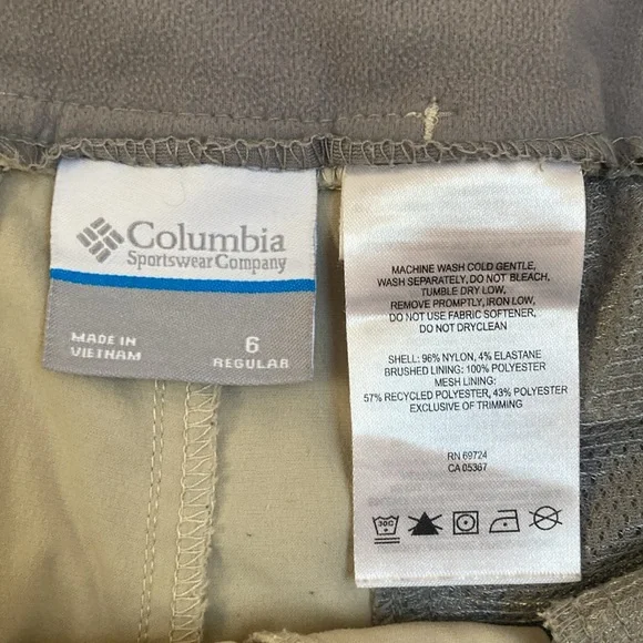 Women’s Columbia Hiking Pants - Size 6 - Picture 6 of 7